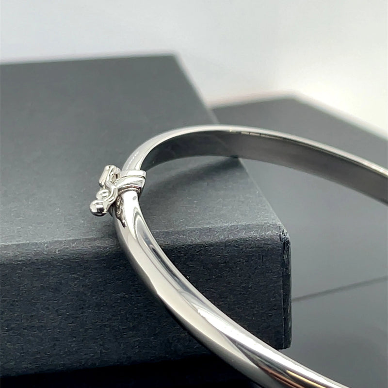 Silver Maiden Oval Hinged Bangle Plain Design | Shop Online Sarraf Jewellers UK