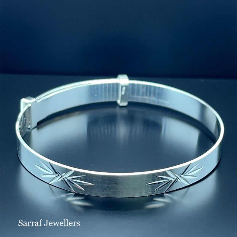 Silver Baby Bangle Star Diamond Cut Expandable | Sarraf Jewellers UK - Sarraf Jewellers