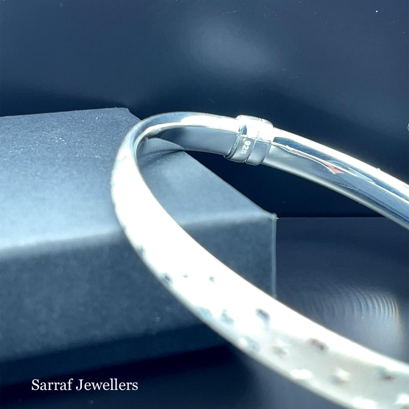 Silver Ladies Frosted Hinged Bangle Oval Diamond Cut Design | Shop Online Sarraf Jewellers UK - Sarraf Jewellers