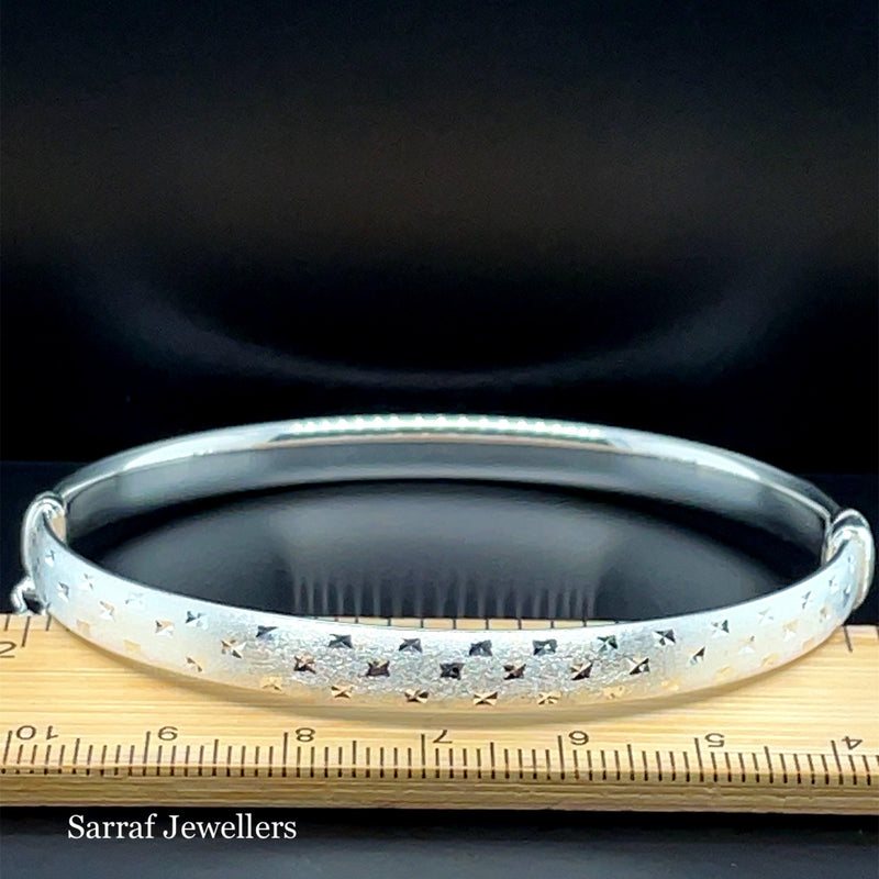 Silver Ladies Frosted Hinged Bangle Oval Diamond Cut Design | Shop Online Sarraf Jewellers UK - Sarraf Jewellers