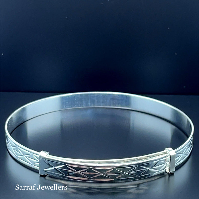 Silver Ladies Round Diamond Cut Design Expandable Bangle | Shop Online Sarraf Jewellers UK - Sarraf Jewellers